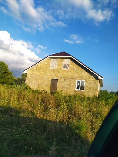 Дом 219 м² на участке 10,5 сот.