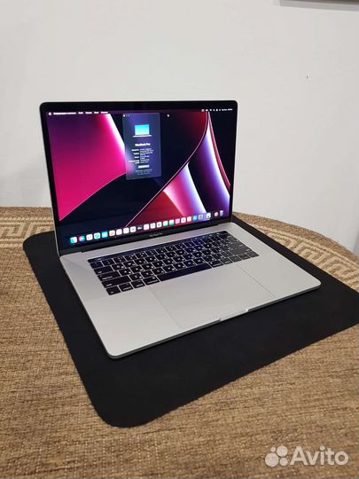 Ноутбук Apple MacBook Pro 15 2017