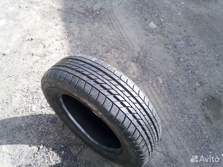 Bridgestone B65 195/65 R15