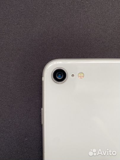 iPhone SE (2020), 64 ГБ