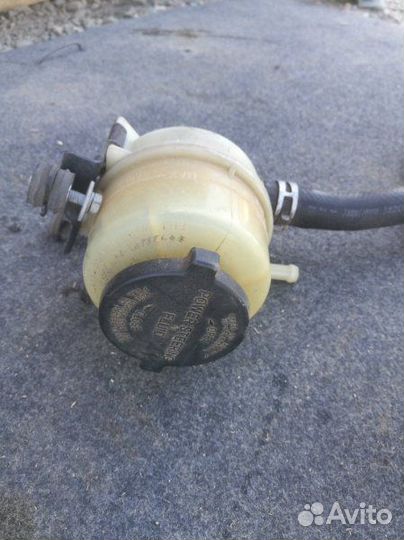 Бачок гидроусилителя Toyota Camry ACV40