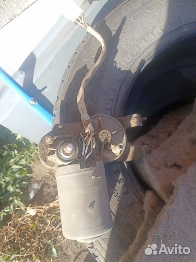 Моторчик стеклоочистителя