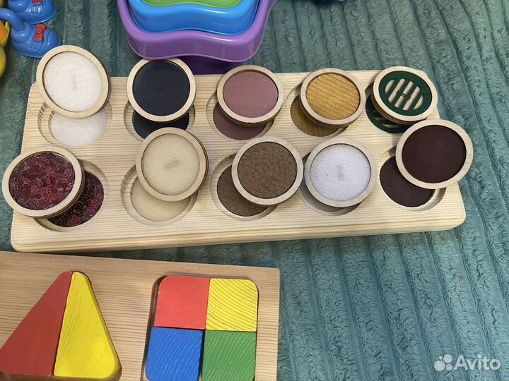 Развивающие игрушки пакетом