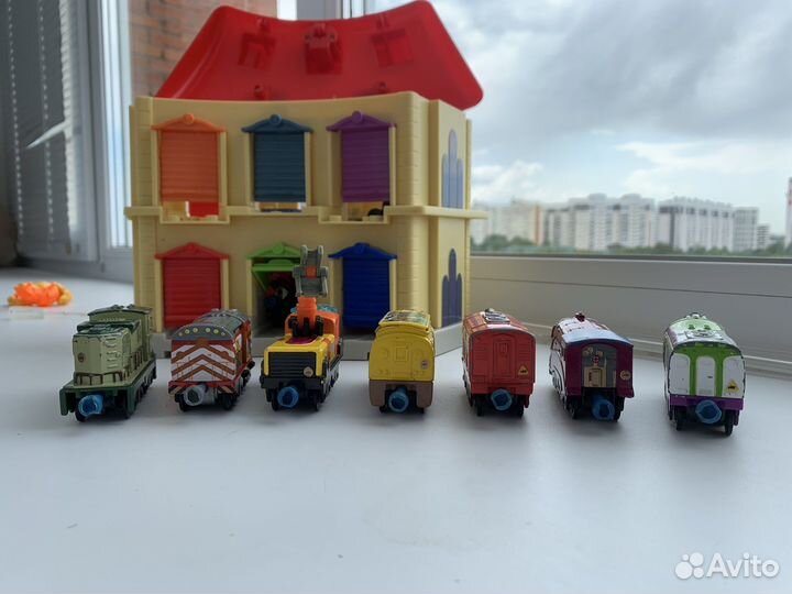 Паровозики чаггингтон и жд станция