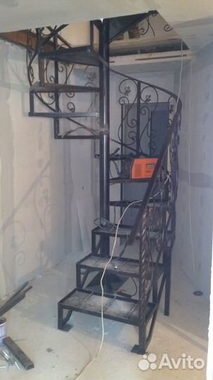 Лестница металлическая