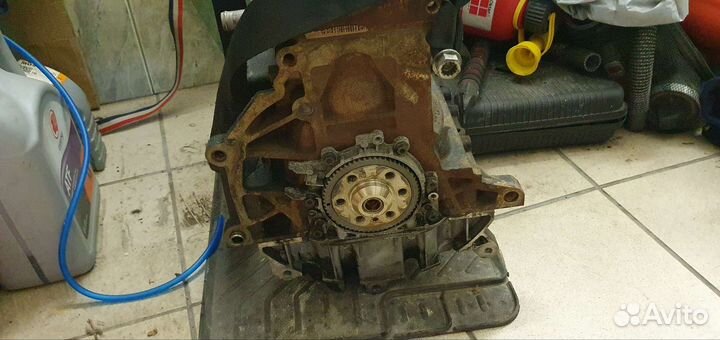 Блок двигателя 2.0 TDi (cbbb) в сборе