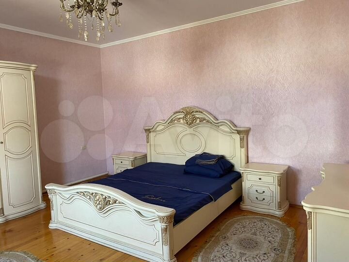 Дом 146 м² на участке 4 сот.