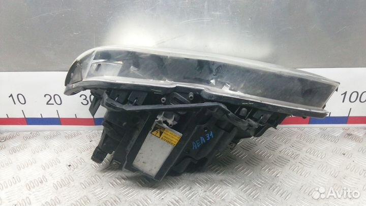 Фара правая BMW X5 E53 рест. 2004