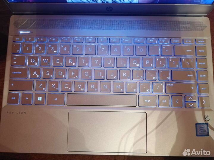 HP pavilion 13-an0077ur