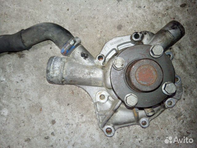 Помпа для Мерседес W203 M111 2.0 Compressor