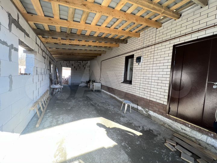 Дом 130 м² на участке 4 сот.