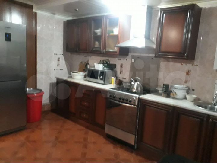 Дом 220 м² на участке 20 сот.