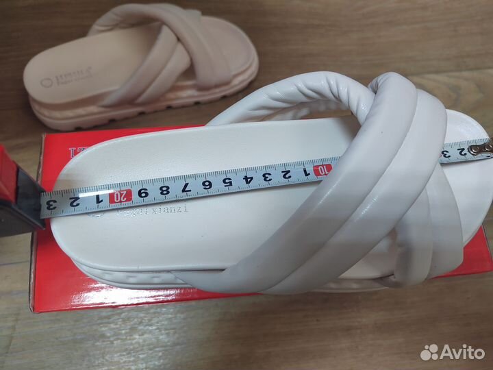 Шлепанцы детские новые