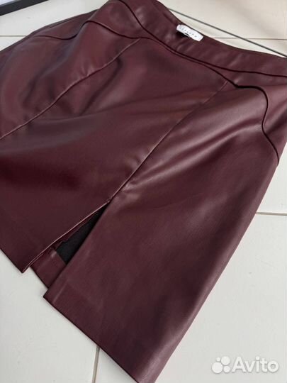 Юбка кожаная бордовая topshop