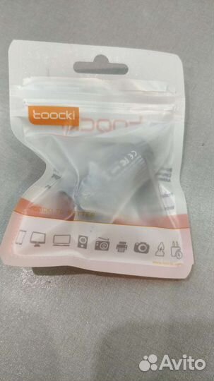 Миниатюрная автомобильная зарядка Toocki