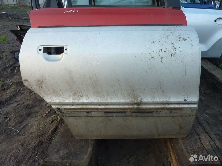 Audi 80 B3 дверь задняя правая
