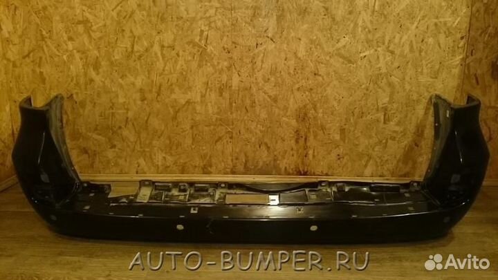 Toyota Land Cruiser J200 2008- Бампер заднии