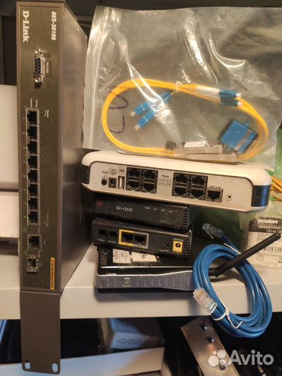 Куча серверного оборудования