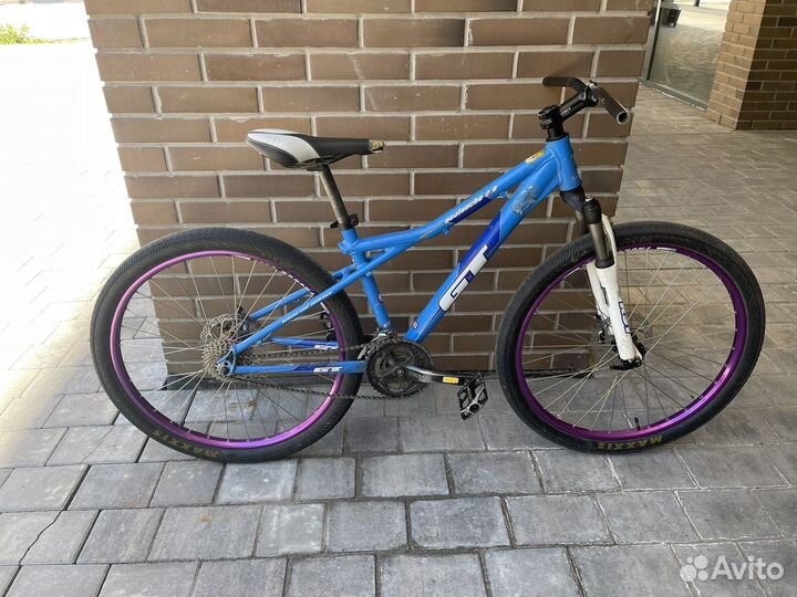 Велосипед gt avalanche 2.0 колеса 26