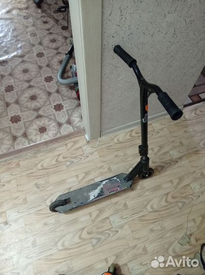 Трюковой самокат