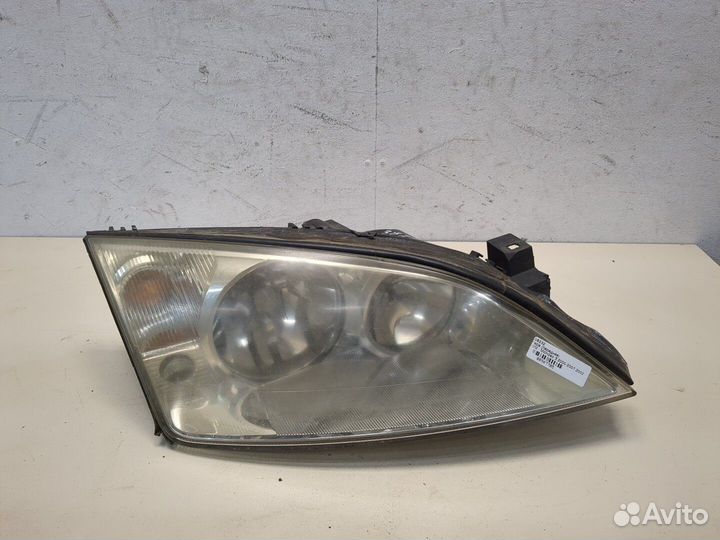 Фара (передняя) Ford Mondeo 3, 2002