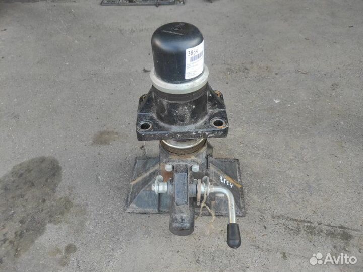 Тягово-сцепное устройство (буксирный прибор) Камаз