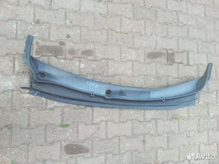 Решетка стеклоочистителя (жабо) Hyundai Santa Fe C
