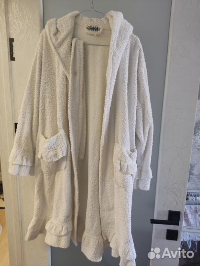 Халат махровый женский с капюшоном