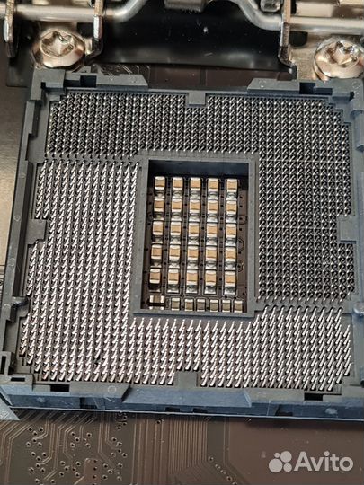 Материнская плата Gigabyte Z590 Gaming X