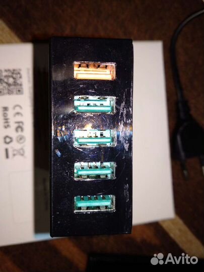 Сетевое зарядное устройство Aukey PA-T15