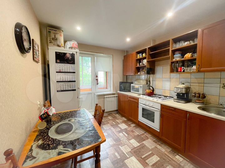 3-к. квартира, 69 м², 1/9 эт.