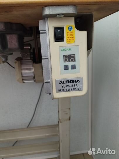 Juki DLN 5410 N швейная машина со столом