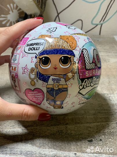 Кукла LOL surprise