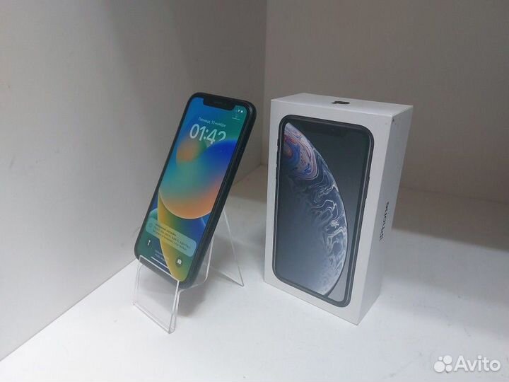 iPhone Xr, 64 ГБ