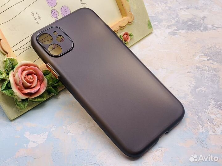 Чехол на iPhone 11 / 12