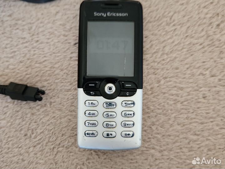 Телефон Sony Ericsson t610