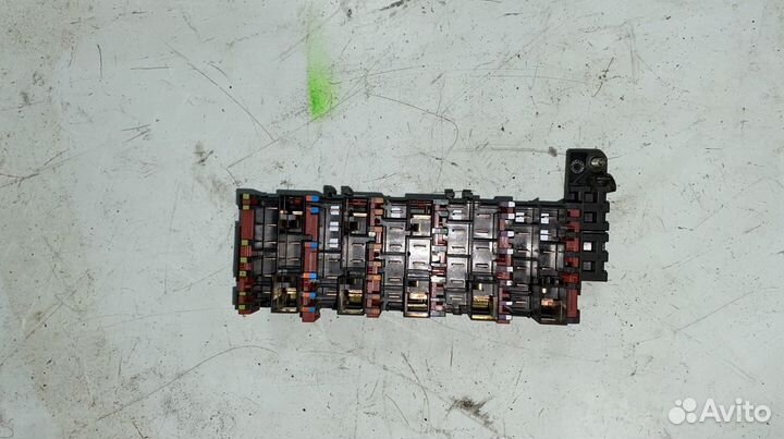 Блок предохранителей 15ти секционный Мерседес W140