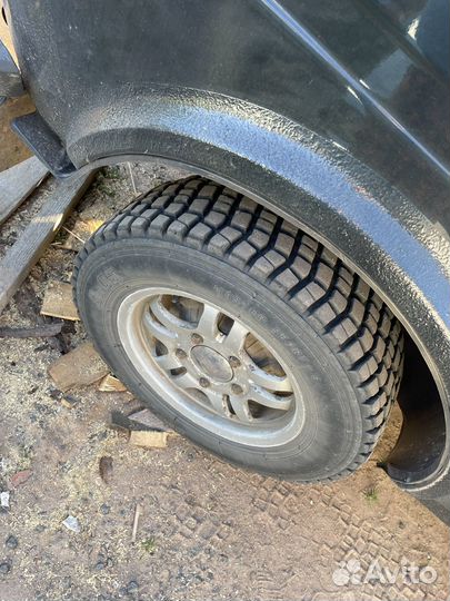 Колеса на ниву r15