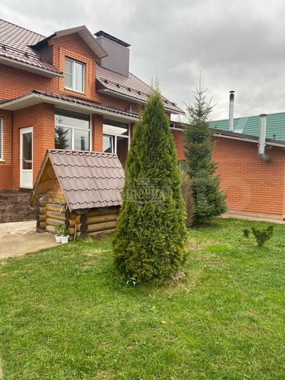 Дом 166,9 м² на участке 12 сот.