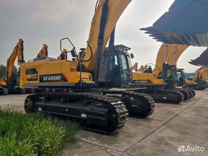 Гусеничный экскаватор SHANTUI SE 600HB, 2024