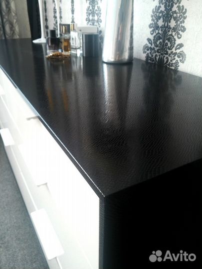 Самоклеящаяся пленка для мебели