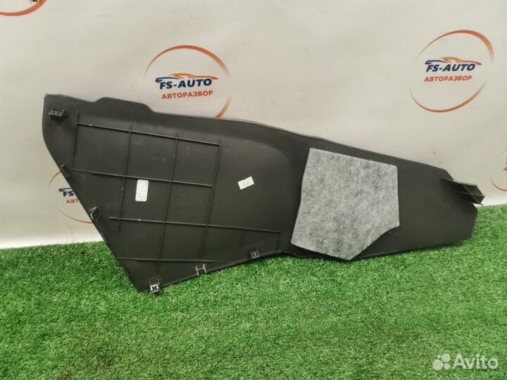 Пластик салона правый Chevrolet Cruz седан 1.6