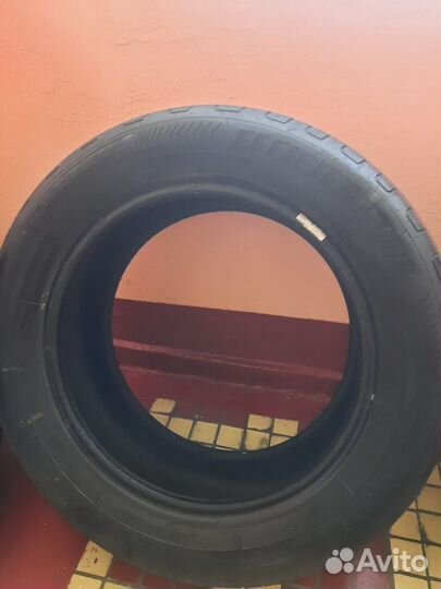 Goodyear EfficientGrip 215/55 R16 93W