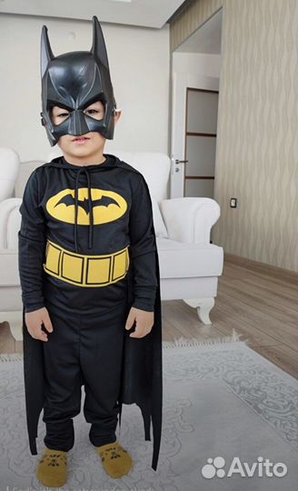 Новогодний костюм для мальчика бетмен