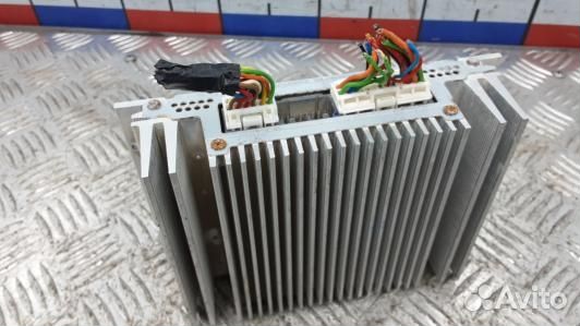 Усилитель музыки hyundai IX35 1 (5BR15XL01)