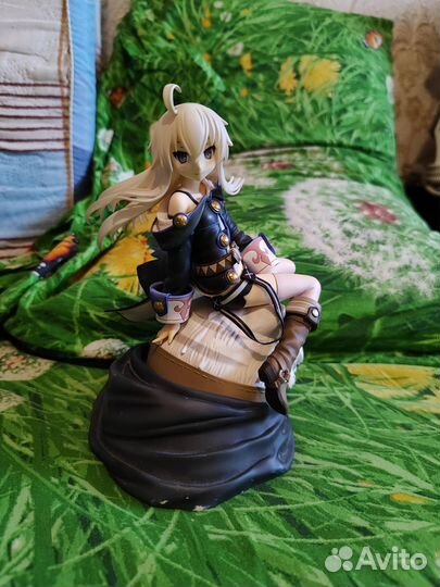 Аниме фигурка