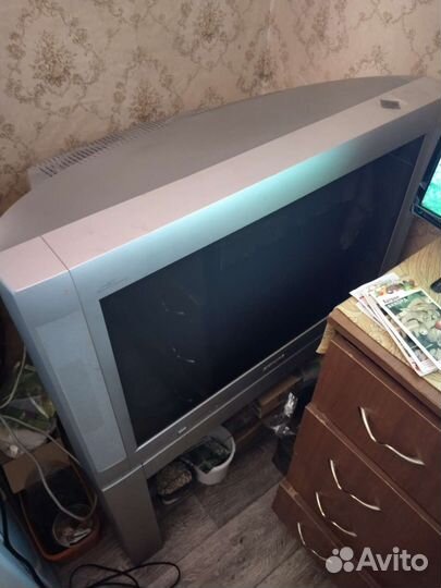 Телевизор Рhilips бу 32pw8818/12