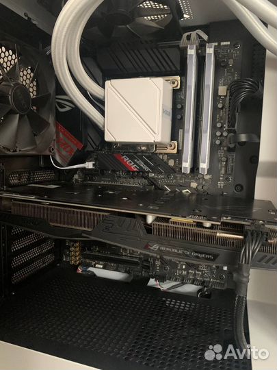 Материнская плата Asus Z490-H strix