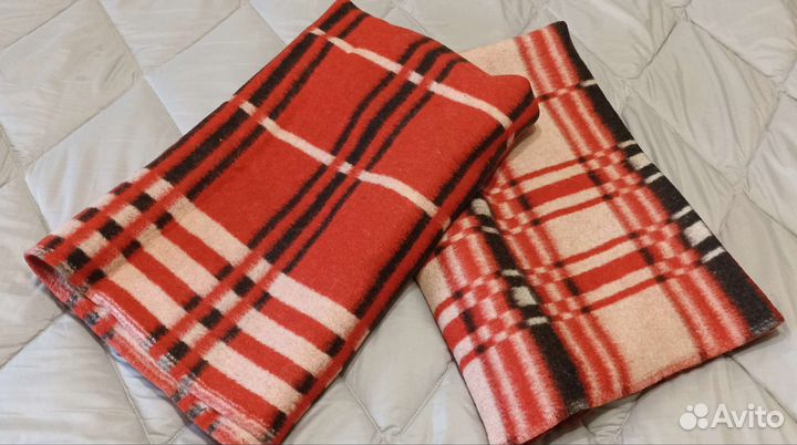 Одеяло шерстяное и подушка с гречневой шелухой