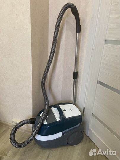 Пылесос bosch bwd41720